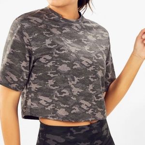 Fabletics Camo Crop Short Sleeve T Shirt
